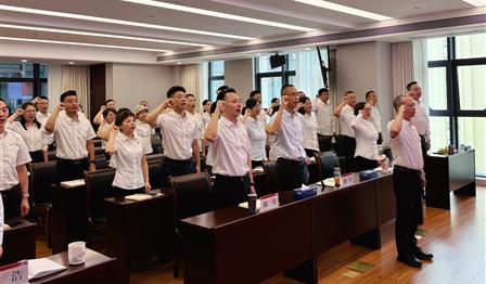 UG环球公司党总支组织开展迎“七一”主题党日活动